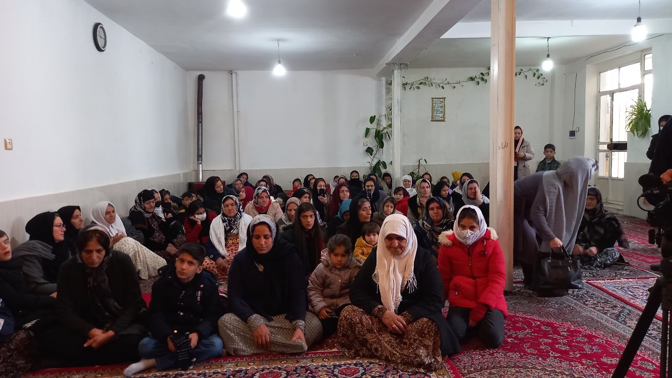 کارگاه آموزشي سبک زندگي اسلامي در مسجد حضرت حمزه سنندج برگزار شد