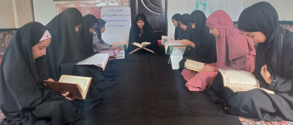 برگزاري محفل انسي با قرآن در کانون دانيال سنندج