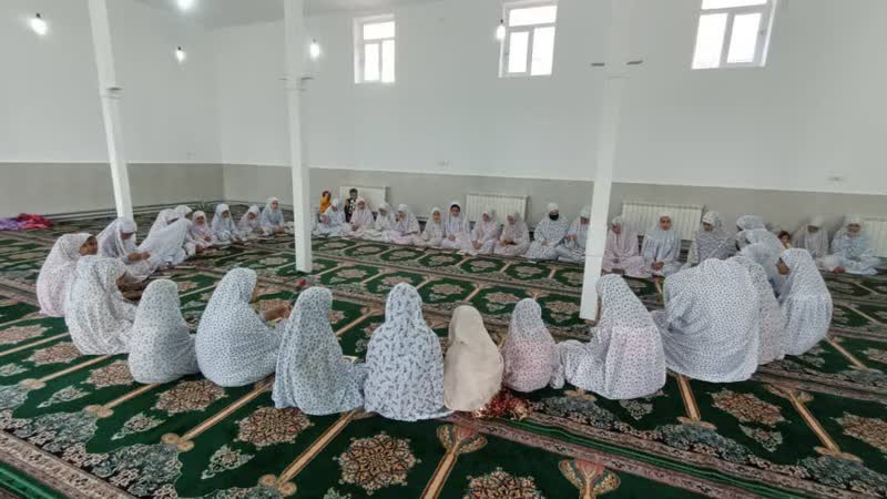 برگزاري کلاس‌هاي احکام و نماز در کانون هجرت روستاي دميو سروآباد