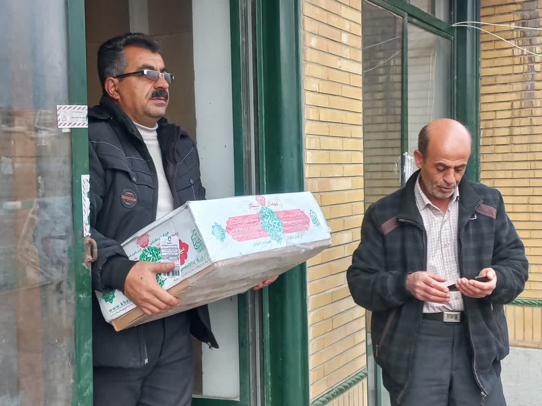 1200 بسته گوشت گرم در بين کانون‌هاي مساجد کردستان توزيع شد