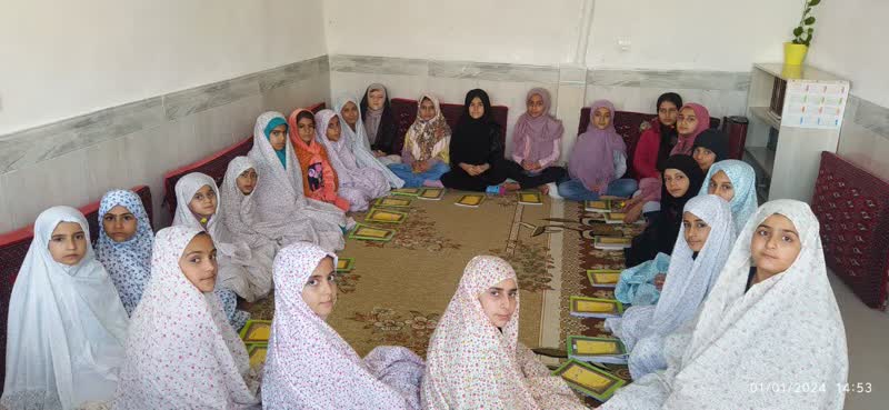 برگزاري کلاس‌هاي آموزش و حفظ قرآن کريم در کانون هه‌تاو سروآباد