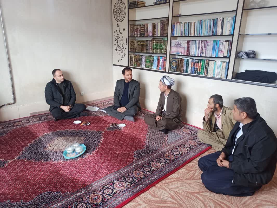 مدير ستاد کانون هاي مساجد کردستان از کانون هاي فرهنگي هنري شهرستان بانه بازديد کرد