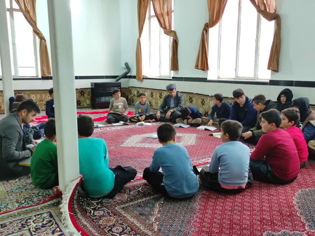 برگزاري کلاس‌هاي قرآني در کانون محمدرسول الله کامياران